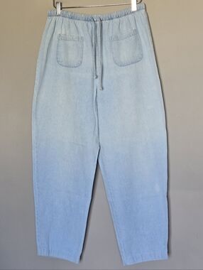 Teddi 90s Y2K Light Wash Barrel Balloon Tapered Leg Pull-On Relaxed Fit Jeans